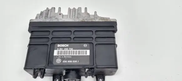 Volkswagen Golf III Engine control unit/module 0261200756 030906026J 26SA2603