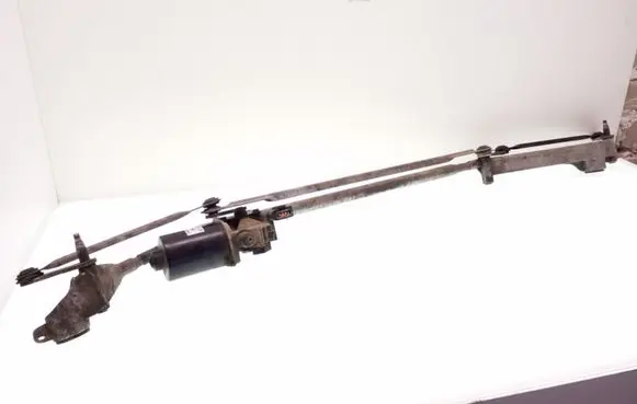 Mercedes-Benz B W245 Front wiper linkage and motor VALEO405127