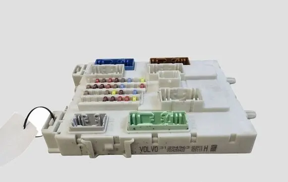Volvo V40 Fuse module 31394963