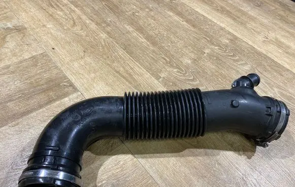 Land Rover Range Rover Sport L494 Air intake duct part CPLA9C619AA C777A
