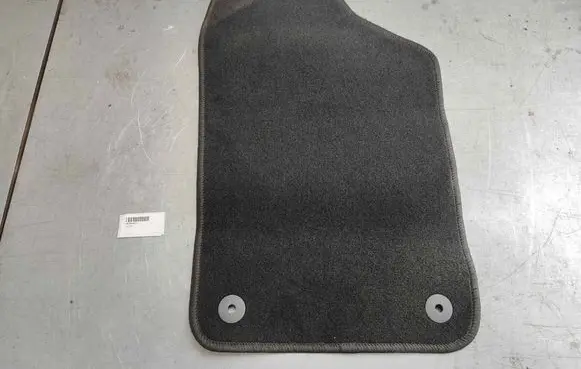 Volkswagen Polo V 6R Front floor mat 6RF863011