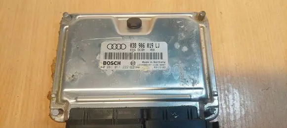 Audi A4 S4 B6 8E 8H Engine control unit/module ECU 0281011222 038906019LJ EDC15P