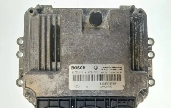 Renault Laguna II Engine control unit/module 8200570596 8200611276 0281012286