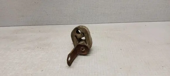 Muffler mount bracket/holder