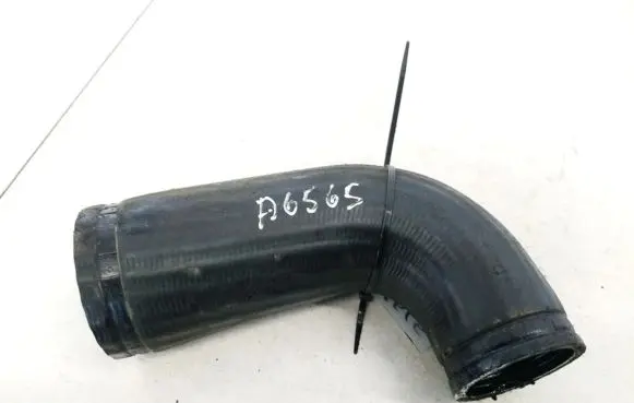 Volvo S60 Intercooler hose/pipe