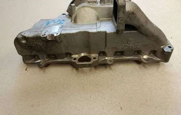 Jeep Wrangler Intake manifold 11042028G B211080038C