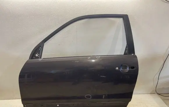 Suzuki Grand Vitara II Front door