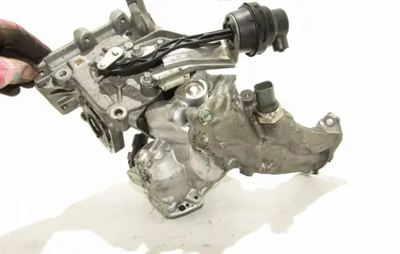 Mercedes-Benz E W212 EGR valve a6511400360