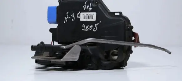 Audi A8 S8 D3 4E Front door lock 4E1837015