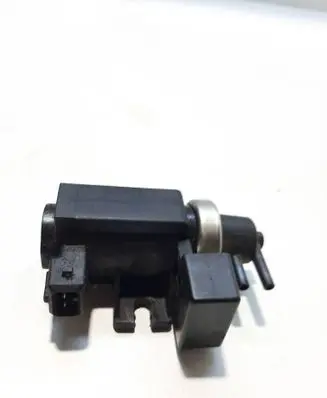 BMW 5 E60 E61 Turbo solenoid valve 72279600 03T302 2247906