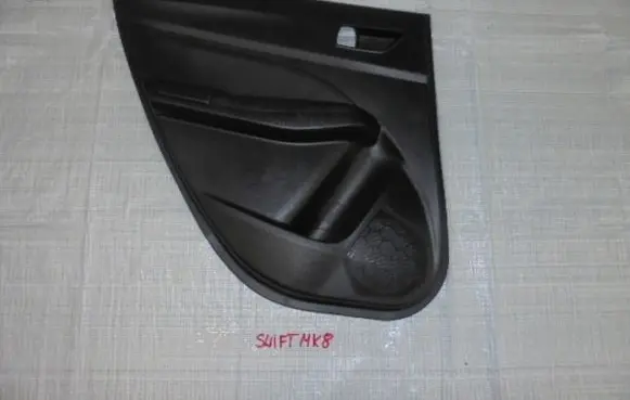 Suzuki Swift III Rear door card panel trim