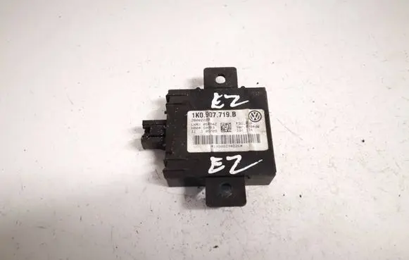 Volkswagen Golf Plus Alarm control unit/module 1K0907719B 28002223