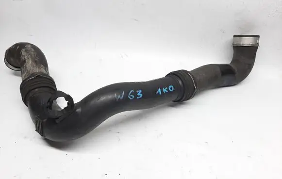 Intercooler hose/pipe