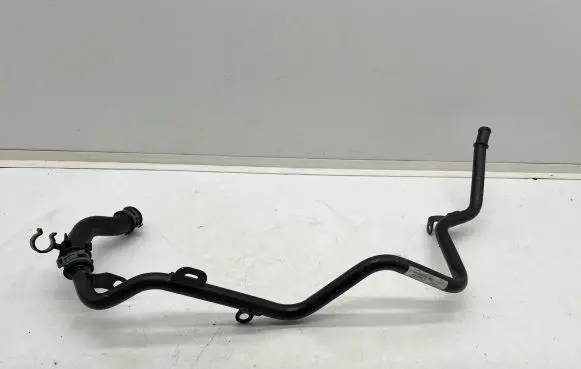 Land Rover Discovery 4 - LR4 Engine coolant pipe/hose 9X2Q6C661BB