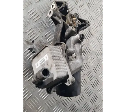 Seat Ibiza IV (6J,6P) Oil filter mounting bracket 03F117021A