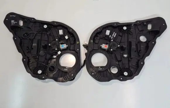 KIA Optima Rear window lifting mechanism without motor