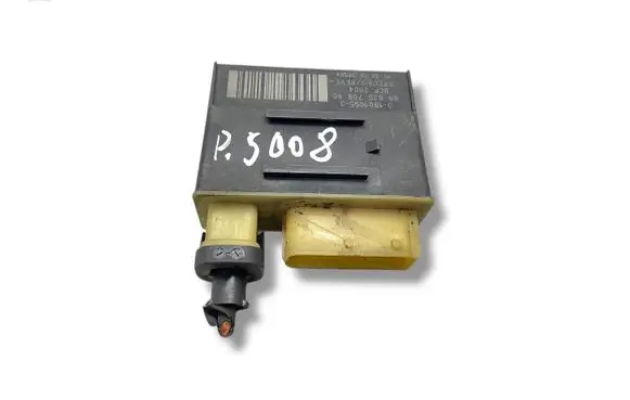 Opel Zafira B Glow plug pre-heat relay 9662570880 018010953