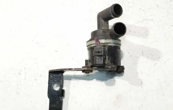 Volkswagen PASSAT B6 Electric auxiliary coolant/water pump 5N0965561A 12402100301 180609