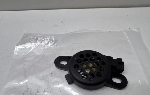 Volkswagen Touareg II Parking PDC sensor speaker 8E0919279 688098