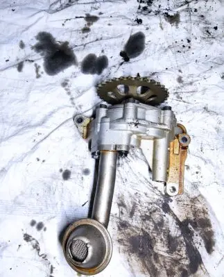 Oil pump