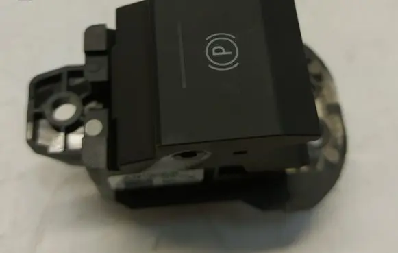 Renault Austral Fog light switch 251757371R