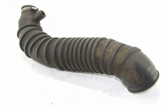 Mercedes-Benz Vito Viano W638 Air intake hose/pipe A6385282182