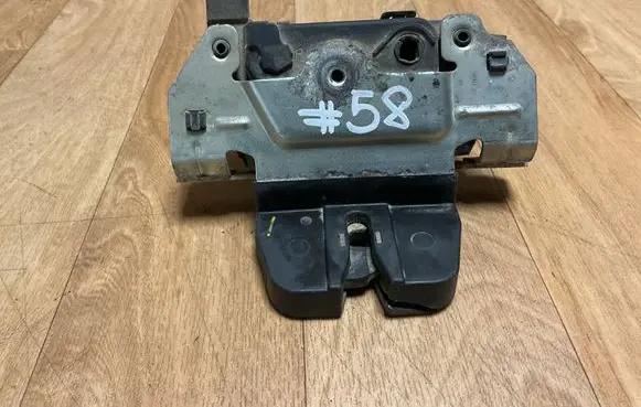 Opel Zafira B Tailgate/trunk/boot lock/catch/latch 13117285 495058724