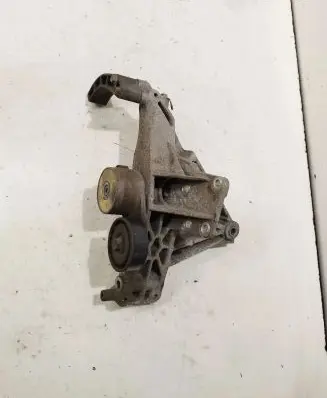 Fiat 500 Engine mounting bracket 46820385