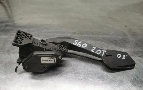 Volvo S60 Accelerator throttle pedal 30636006