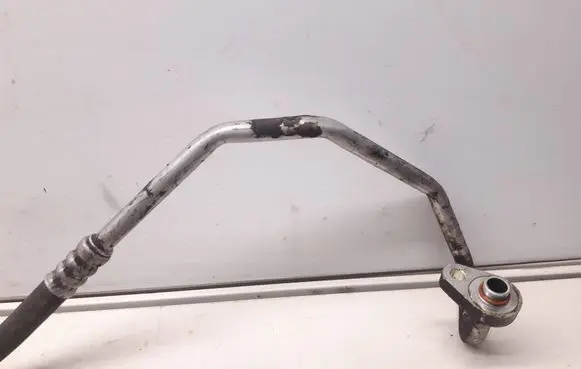Ford C-MAX I Air conditioning (A/C) pipe/hose
