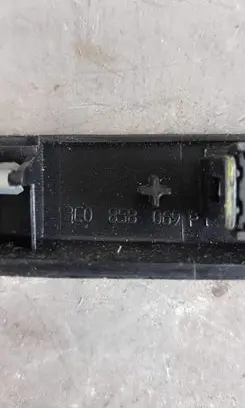 Volkswagen PASSAT B6 Radio/GPS head unit trim 3C0858069P