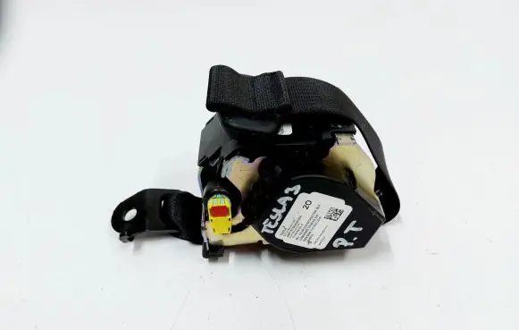 Tesla Model 3 Rear seatbelt 1110154-01-F
