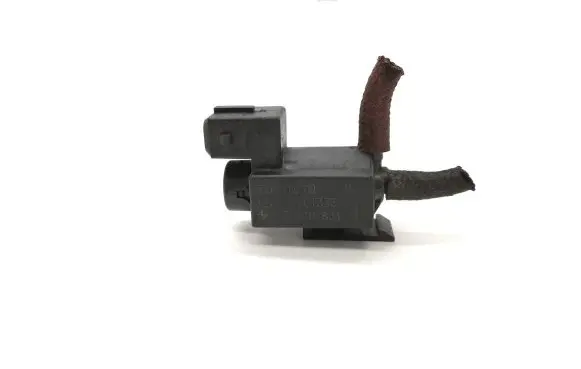 BMW 5 F10 F11 Turbo solenoid valve 7810831