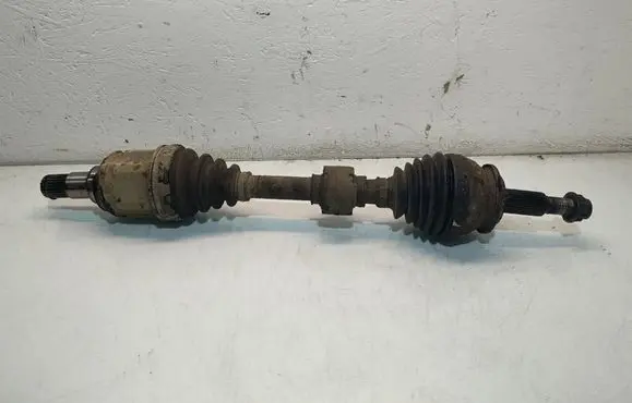 Toyota RAV 4 (XA40) Front driveshaft 