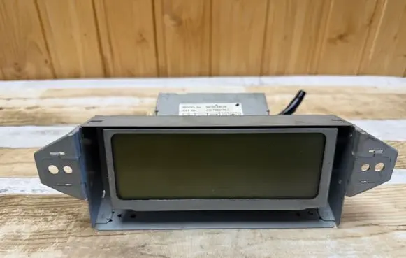 Toyota Avensis T250 Screen/display/small screen 8611005020 CNTS6270LC FA00069