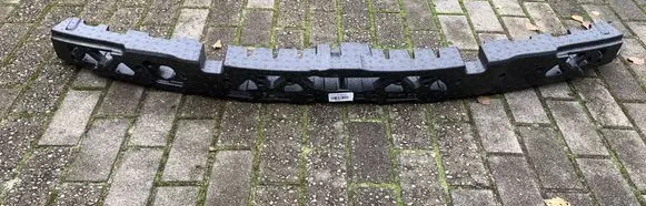 Front bumper foam support bar