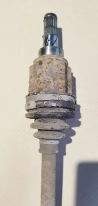 Nissan Qashqai+2 Rear driveshaft