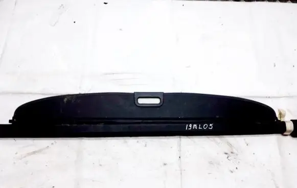 Parcel shelf
