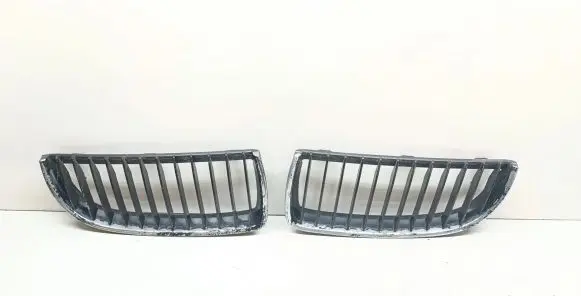 BMW 3 E90 E91 Front bumper upper radiator grill 22405910
