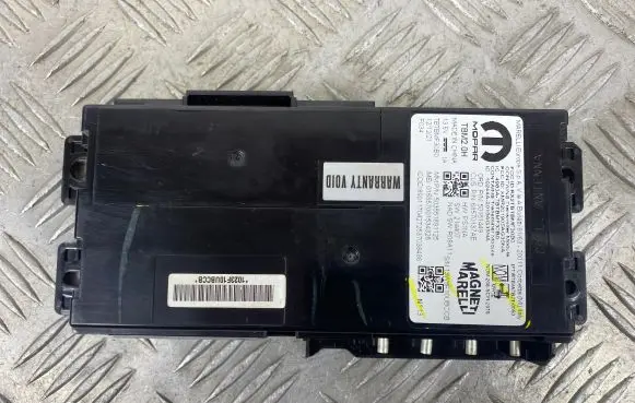 Jeep Grand Cherokee WL Other control units/modules 68570137AE