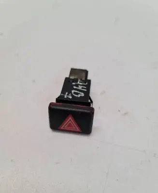 Audi A4 S4 B7 8E 8H Hazard light switch 8E0941509