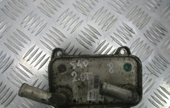 Volvo S40, V40 Engine oil radiator 9496495