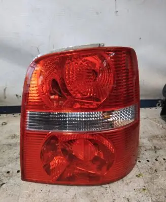 Volkswagen Touran I Tail light bulb cover holder 1T0945258B