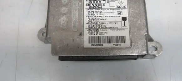 Renault Megane II Airbag control unit/module 8200367444