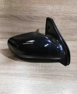 Toyota Avensis Verso Front door wing mirror part 