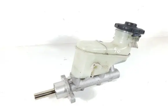 Master brake cylinder
