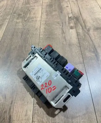 Mercedes-Benz S W220 Fuse box set A0315451632 0005404450 05045133