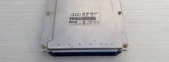 Audi A8 S8 D3 4E Engine control unit/module 4D0907409B 0281001868 28RTE732