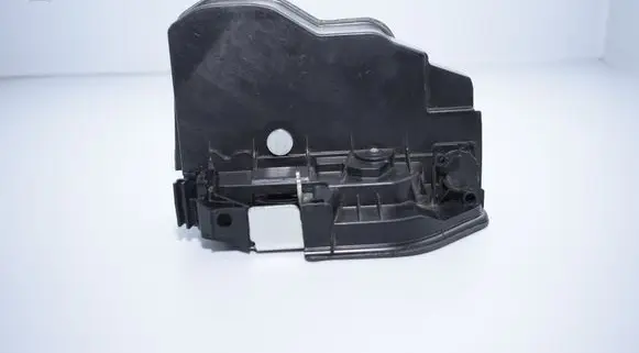 BMW 4 F32 F33 Front door lock 7202145
