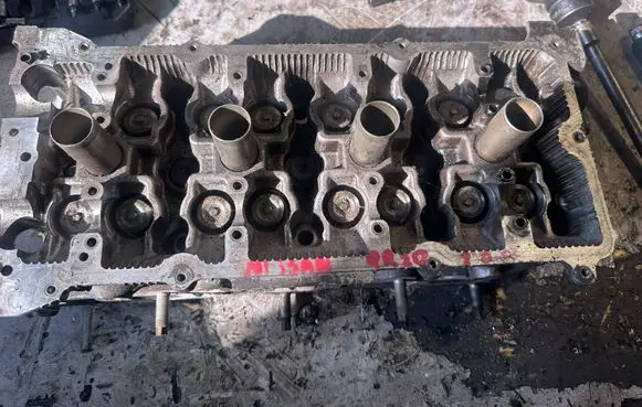Nissan Qashqai J12 Engine head QR20